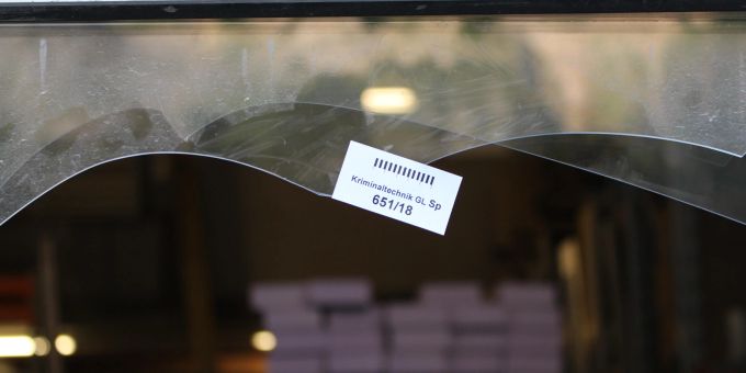 Einbruch in Geschäftsbetrieb in Niederurnen. Einbruch in Geschäftsbetrieb