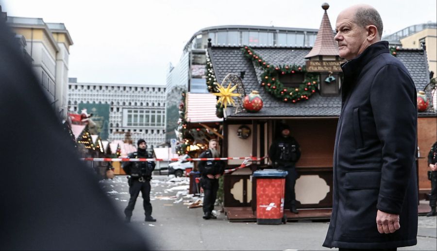 Olaf Scholz Weihnachtsmarkt Magdeburg