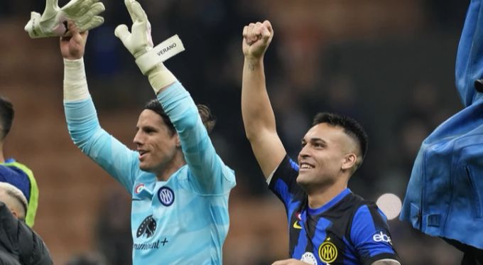 Die Nau.ch-Sportredaktion wünscht sich einen jubelnden Yann Sommer im Mai. Yann Sommer