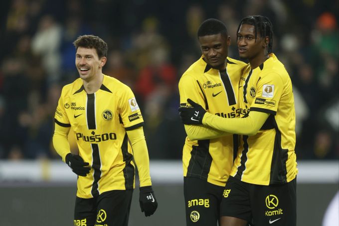 Christian Fassnacht, Chris Bedia und Joel Monteiro lassen YB zuhause gegen den FC Sion jubeln. YB Super League Sion