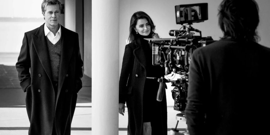 Einfach unheimlich stilvoll: Penélope Cruz und Brad Pitt in der neuen Kampagne für Chanel.
