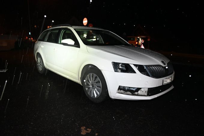 Am Auto entstand ein Sachschaden. Sachschaden.