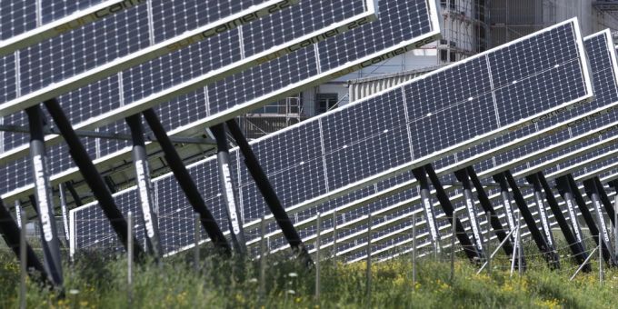 «Schandfleck» - Widerstand gegen Winterthurer Mega-Photovoltaikanlage