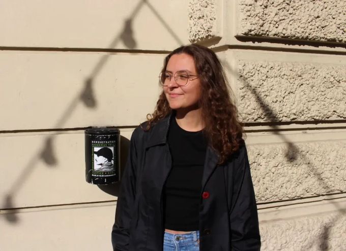 Lara Visini hat nach der Lehre die Erwachsenen Matura gemacht, um die Branche wechseln zu können. Lara Visini