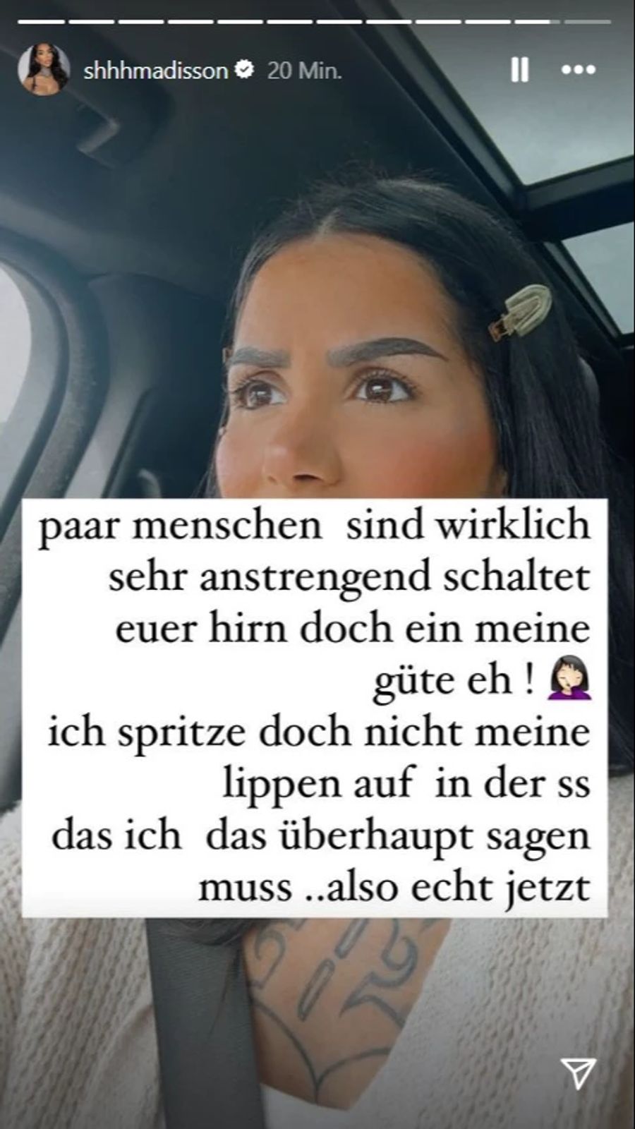 Mia Madisson nervt sich über die Fragen ihrer Follower.