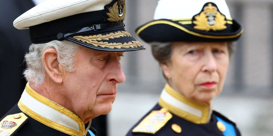 SIe stand ein Leben lang im Schatten ihres älteren Bruders Charles. (Archivbild)