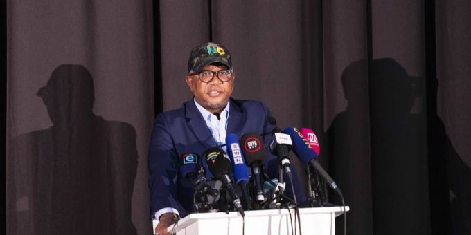 ANC-Generalsekretär Fikile Mbalula äusserte sich am Sonntag zum Wahldebakel. Südafrika ANC Fikile Mbalula