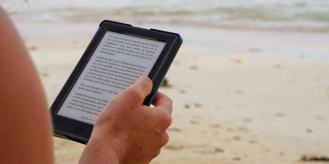 E-Reader am Strand