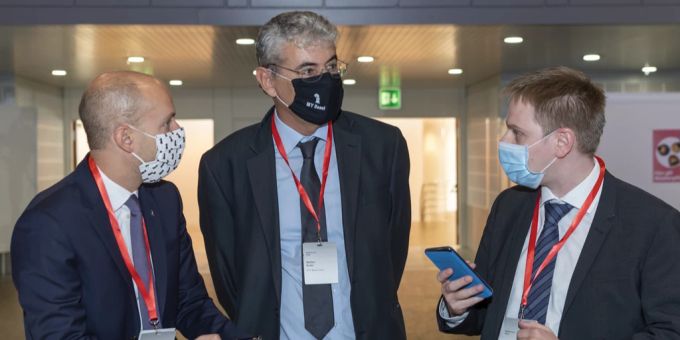 Grossrat Joel Thuering, Regierungsratskandidat Stefan Suter und Pascal Messerli, von links, von der Schweizerischen Volkspartei SVP im Wahlforum in Basel 2020. (Archivbild) Stefan Suter