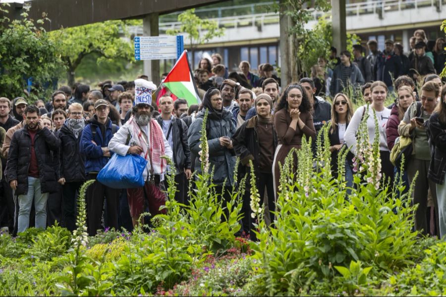 Deshalb veröffentlichten die Israel-Gegner nun selbst eine Liste von Forschern, die einen Israel-Bezug haben.