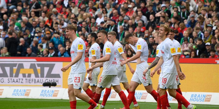 Mit einem Sieg gegen Hannover 96 zum Abschluss tritt Kiel die Reise in Richtung Bundesliga an.