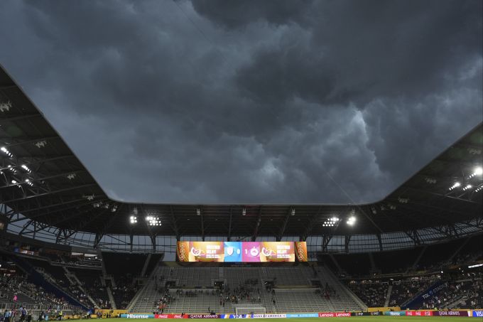 Das Spiel zwischen Salzburg und Pachuca musste wegen eines Gewitters lange unterbrochen werden. Club-WM