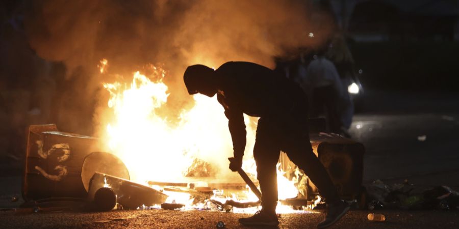 Feuer Ausschreitungen Nordirland