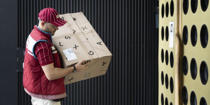 Planzer-Lieferungen von Digitec- und Galaxuspäckli sorgen immer wieder für Unmut. Digitec Galaxus Planzer