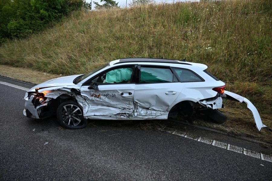 An den Fahrzeugen entstand Sachschaden.