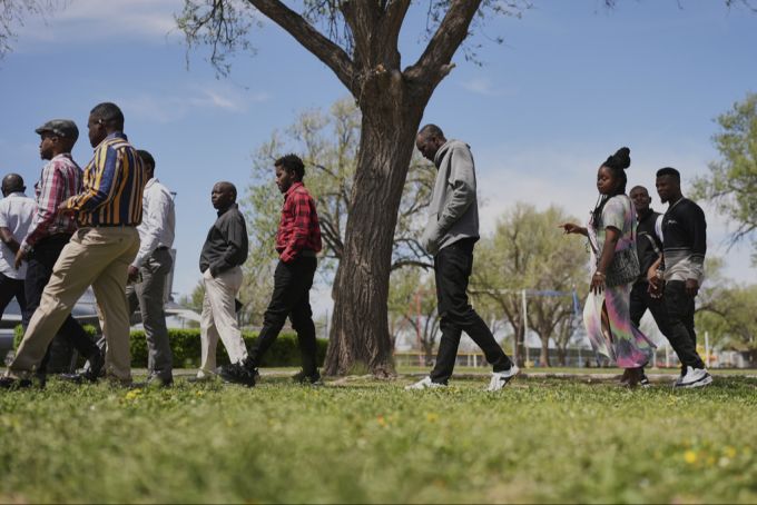 Teil der neuen Migrationspolitik der USA ist es, Arbeitskräfte ohne gültige Papiere konsequent abzuschieben. usa