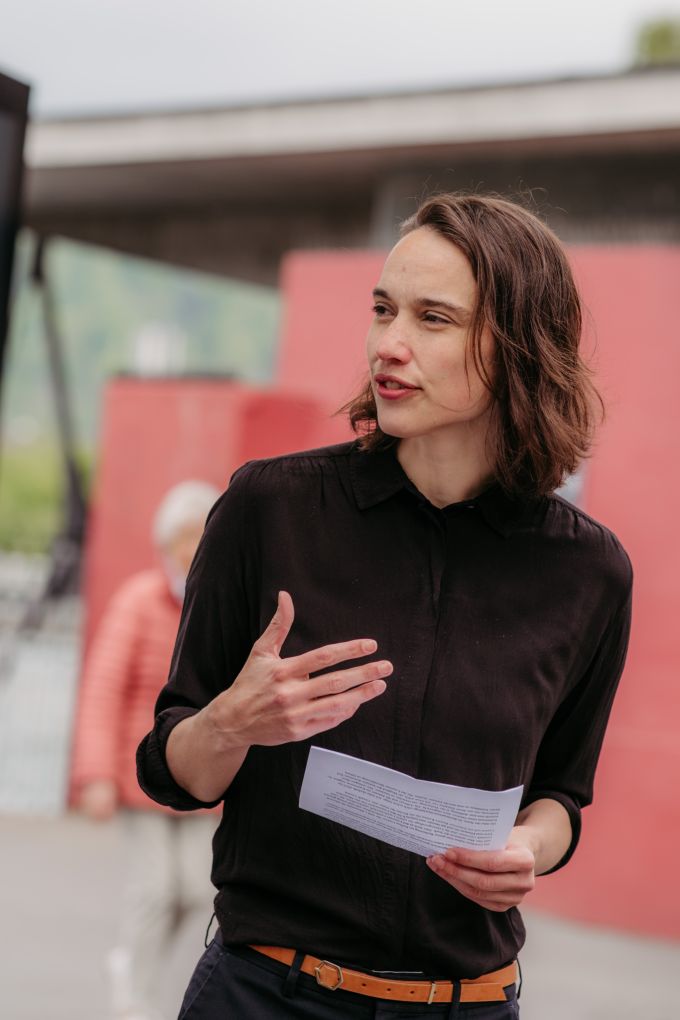 Kantonsrätin Rahel Estermann setzt sich dafür ein, dass öffentliche Luzerner Gewässer als Rechtspersonen anerkannt werden. rechtsperson reuss