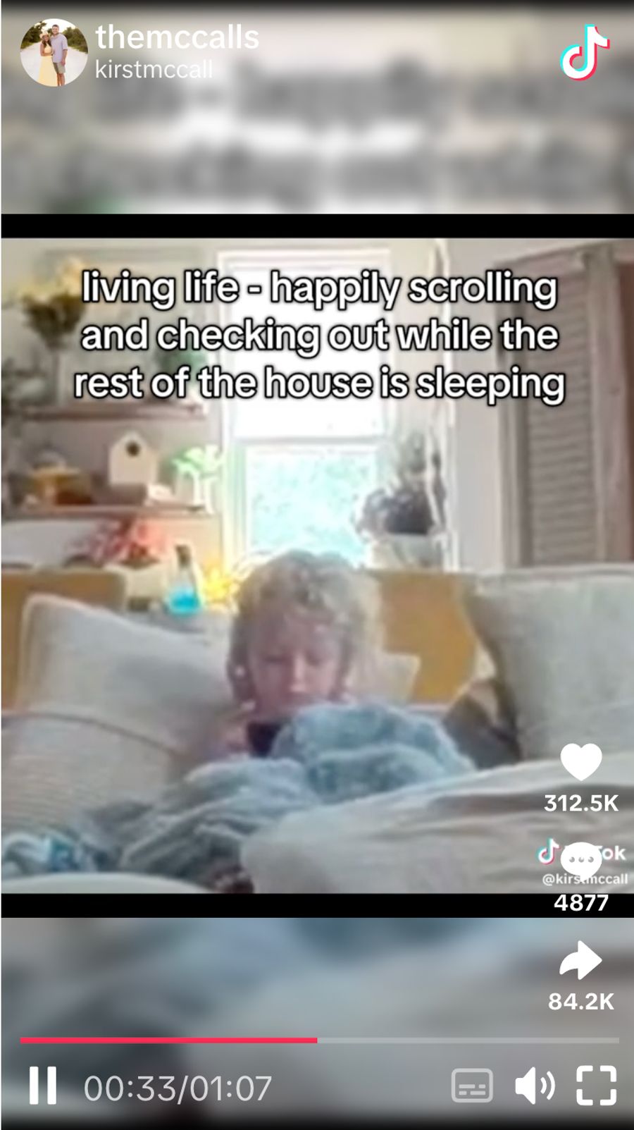 Fünfjähriger am Handy