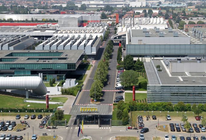 Ferrari baut eine neue Fabrik für elektrifizierte Fahrzeuge und Batterien. Ferrari Fabrik