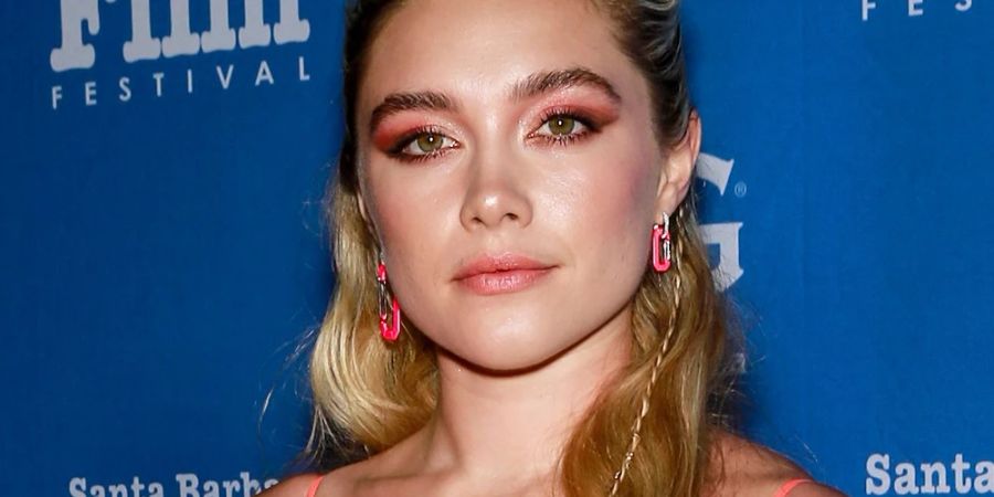 In einem neuen Interview berichtet Florence Pugh von negativen Erfahrungen zu Beginn ihrer Karriere.