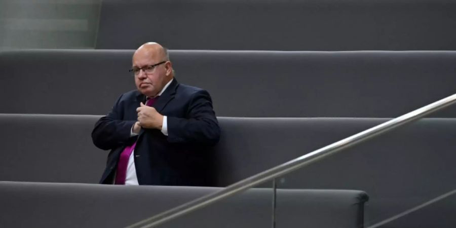 Altmaier auf der Besuchertribüne des Bundestags
