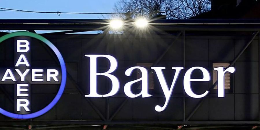 Bayer hatte sich 2018 die teuren Rechtskonflikte rund um Roundup mit dem über 60 Milliarden Dollar teuren Kauf des US-Saatgutriesen Monsanto ins Haus geholt. Foto: Oliver Berg/dpa