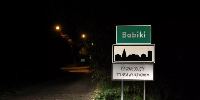 In Polens Grenzgebiet zu Belarus gilt derzeit ein Ausnahmezustand In Polens Grenzgebiet zu Belarus gilt derzeit ein Ausnahmezustand