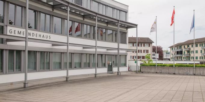 Einkaufszentrum an der Goethestrasse in Stäfa. Einkaufszentrum an der Goethestrasse in Stäfa.