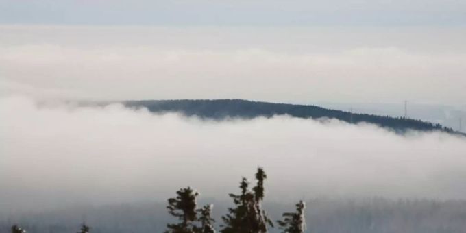 In den kommenden Tagen bleibt es auf dem Brocken winterlich kühl mit einigen Schneeschauern. Foto: Matthias Bein/dpa-Zentralbild/dpa In den kommenden Tagen bleibt es auf dem Brocken winterlich kühl mit einigen Schneeschauern. Foto: Matthias Bein/dpa-Zentralbild/dpa