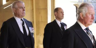 Vergewaltigungs-Klage - Prinz Andrew streicht Team die Weihnachtsferien