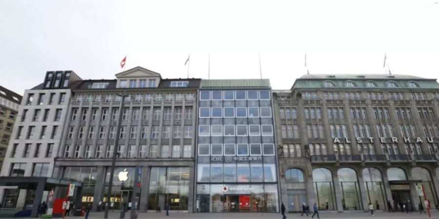 In Hamburg bleibt die 2G-Regel im Einzelhandel bestehen.