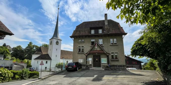 Gemeindehaus Greppen. Gemeindehaus Greppen.