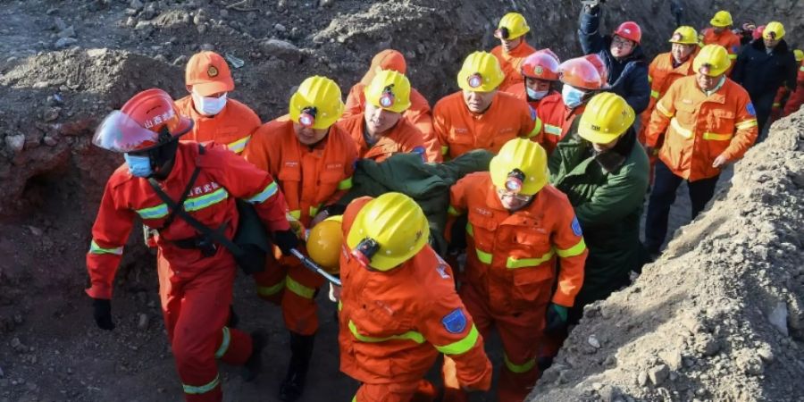 Rettungsaktion in Kohlemine in Xiaoyi