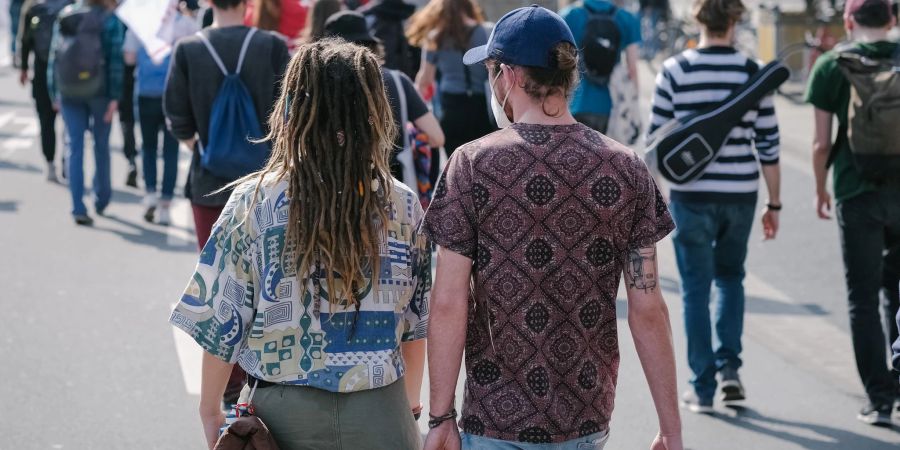 Dürfen Weisse Dreadlocks tragen – oder ist das ein respektloses «Benutzen» einer fremden Kultur (Symbolbild)?