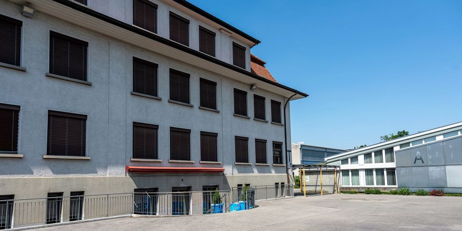 Ein Schulhaus in Kirchberg (BE).