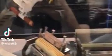 Roboter Hot Dog