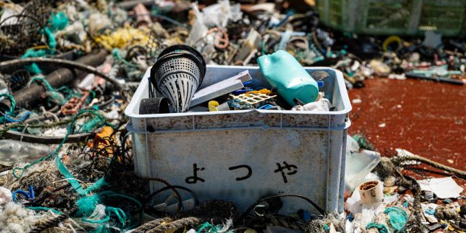 Die Organisation The Ocean Cleanup hat in einer Studie untersucht, wer für die Tonnen Plastik verantwortlich ist, die im Pazifik schwimmen. plastik ozean