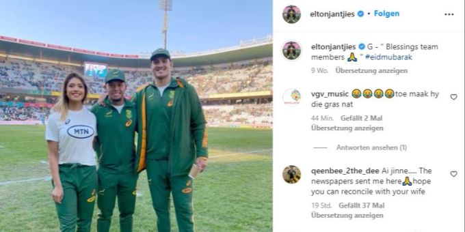 Rugby-Star Elton Jantjies (Mitte) soll eine Affäre mit Betreuerin Zeenat Simjee gehabt haben. Elton Jantjies Rugby Affäre