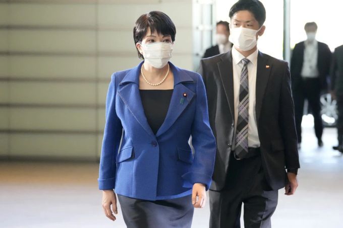 Sanae Takaichi, Leiterin für das Ressort der wirtschaftlichen Sicherheit Japan