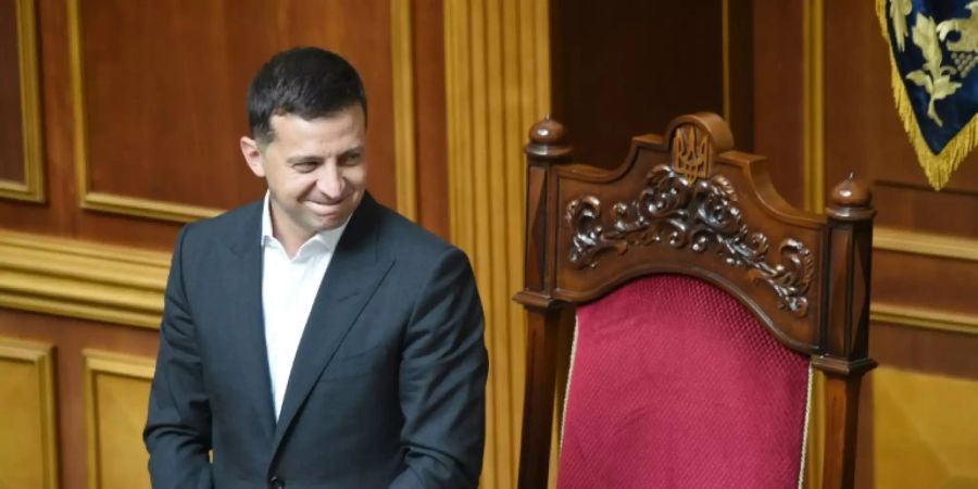 Der ukrainische Präsident Selenskyj im Parlament