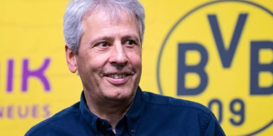 Lucien Favre hat seinen Vertrag als Trainer beim BVB vorzeitig verlängert. Foto: Guido Kirchner