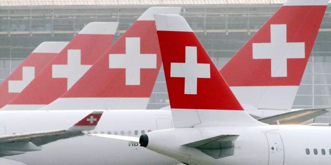 Ein Swiss-Flugzeug verlor über Frankreich Teile des Triebwerks. Swiss