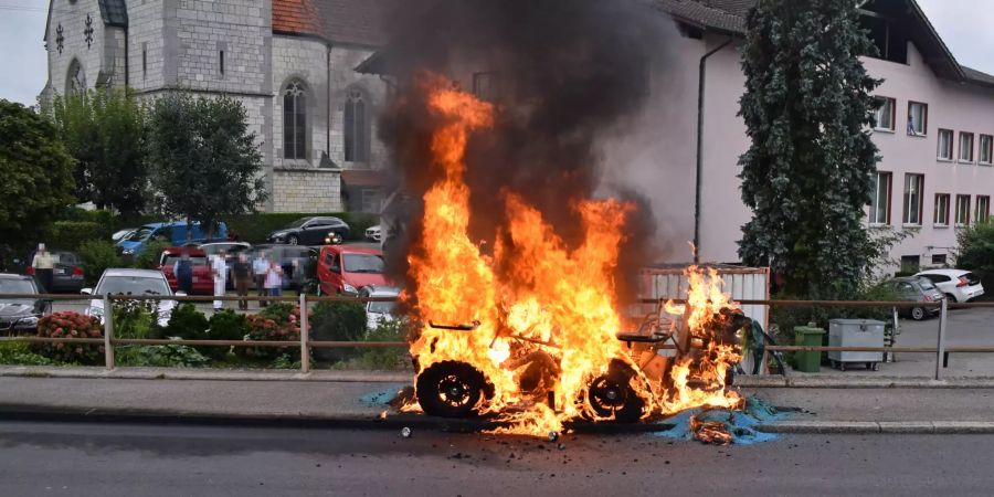 Quad gerät in Brand