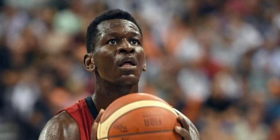 Wurde kurz vor der WM aus dem DBB-Aufgebot gestrichen: Isaac Bonga. Foto: Harald Tittel