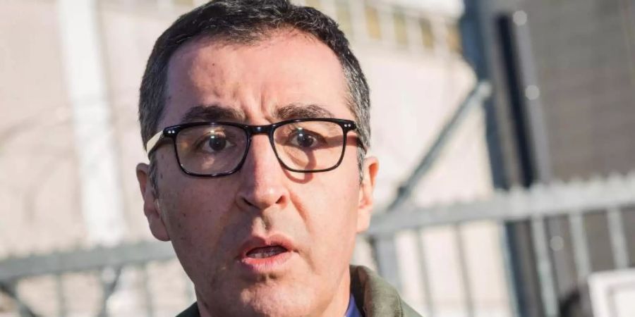 Cem Özdemir, hier Ende vergangenen Jahres, möchte an die Spitze der Grünen-Fraktion im Bundestag. Foto: Christoph Schmidt