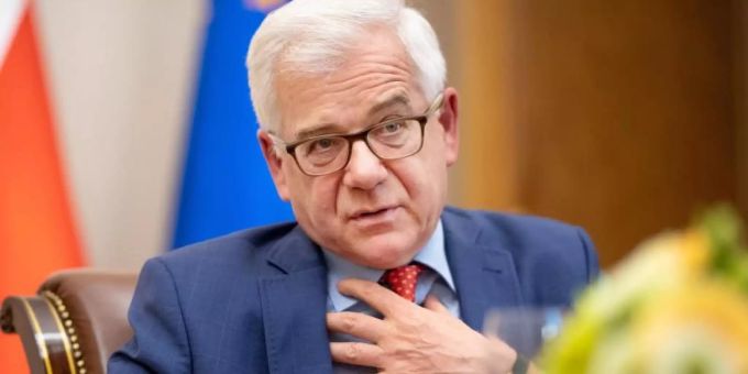Polens Aussenminister Czaputowicz über deutsche Reparationszahlungen: «Es gibt Länder, die ein Vielfaches weniger verloren haben, aber mehr Kompensation bekommen haben.» Foto: Monika Skolimowska Polens Aussenminister Czaputowicz über deutsche Reparationszahlungen: «Es gibt Länder, die ein Vielfaches weniger verloren haben, aber mehr Kompensation bekommen haben.» Foto: Monika Skolimowska