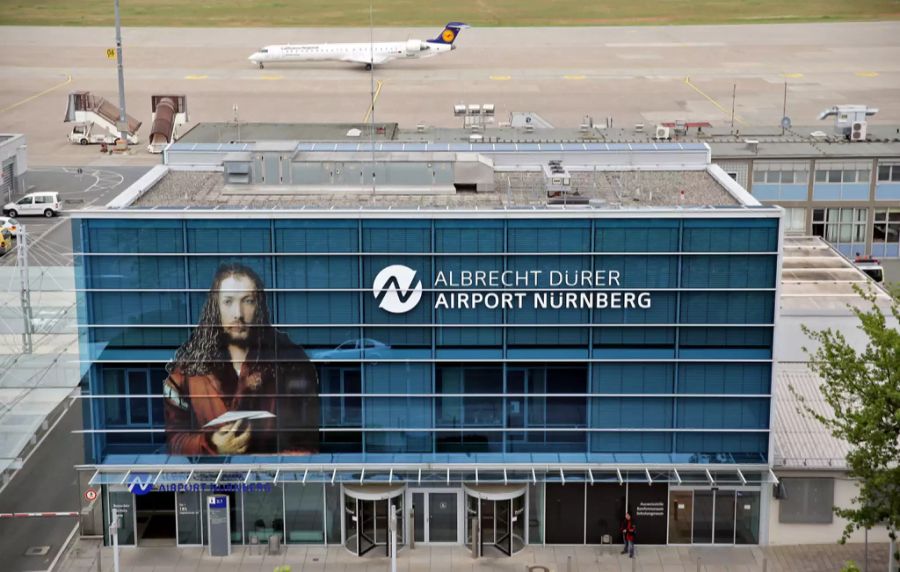 albrecht dürer airport