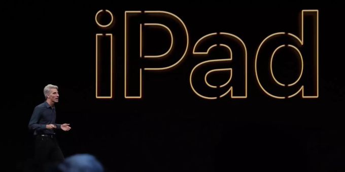 Apple will die iPad-Reihe mehr als eigenständige Laptops vermarkten, weshalb sie ein eigenes Betriebssystem bekommen. Apple Keynote