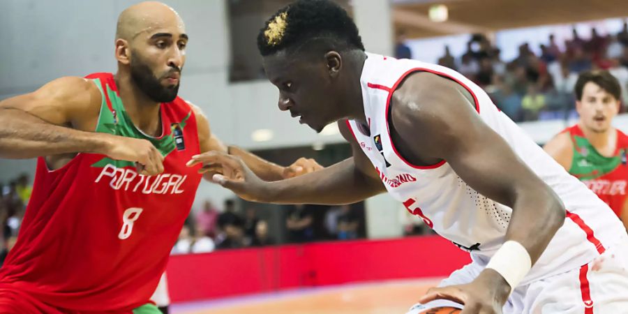 Auch NBA-Star Clint Capela vermag der Schweiz gegen Portugal nicht zum Sieg zu verhelfen