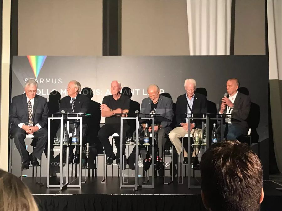 Zur Eröffnung des «Starmus Festival» waren wichtige Apollo-Astronauten vor Ort: Harrison Schmitt (Apollo 17),  Charlie Duke (Apollo 16), Alfred Worden (Apollo 15), Buzz Aldrin (Apollo 11),  Rusty Schweickart (Apollo 9) und Walter Cunningham (Apollo 7) v.l.n.r.